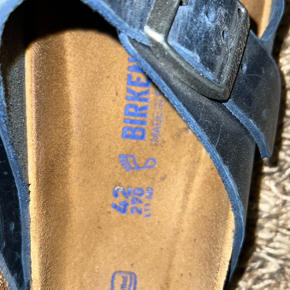 Birkenstock Navy Two Strap Arizona Sandals!! - Picture 8 of 8